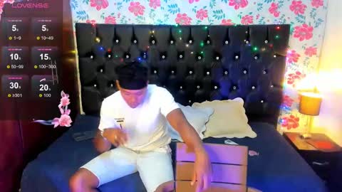 Snapshot of sasha_fox0 chatting on 12.13.24 emy online show from 12.13.24