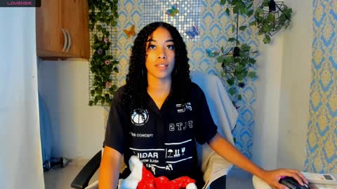 Snapshot of sasha_fox0 chatting on 12.13.24 emy online show from 12.13.24