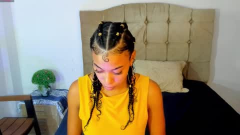 Snapshot of sasha_fox0 chatting on 02.10.25 emy online show from 02.10.25