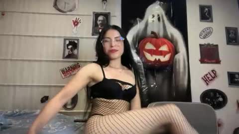 sasha_jonne online show from 10.22.25