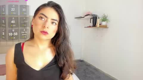 Snapshot of sashaa_petit chatting on 09.16.25 Sashaa online show from 09.16.25