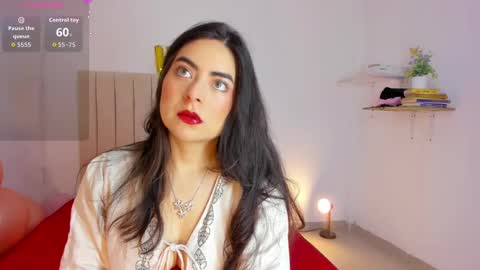 Snapshot of sashaa_petit chatting on 10.15.25 Sashaa online show from 10.15.25