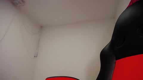 sashabreck1 online show from 12.28.24