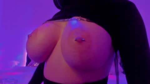   Sasha   online show from 01.09.25
