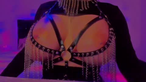   Sasha   online show from 02.02.25