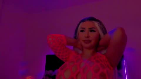   Sasha   online show from 09.30.25