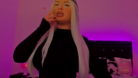   Sasha   online show from 10.20.25