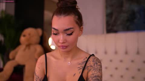 Dennise online show from 10.07.25