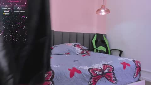 Manuela  online show from 01.21.25