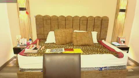 S A S H A R O S E online show from 09.23.25