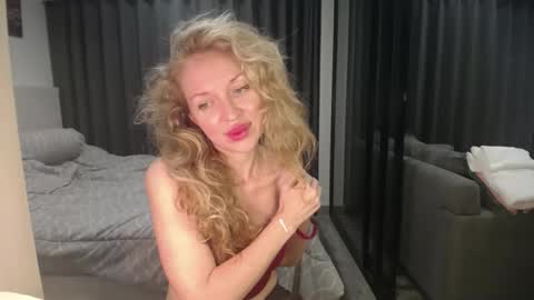 Sasha online show from 04.06.26