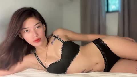 Snapshot of sashi_kaye chatting on 03.02.26 sashi_kaye online show from 03.02.26
