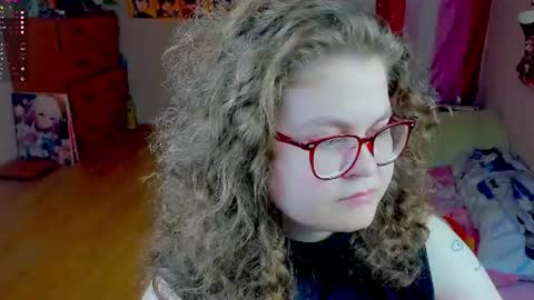 Snapshot of sashy_way chatting on 07.04.26 .Alexandra online show from 07.04.26