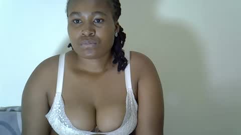 Snapshot of sasshun chatting on 11.13.25 sassy online show from 11.13.25