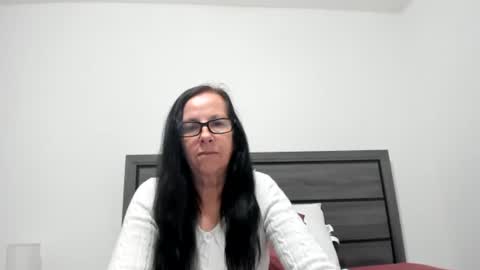 Sassiest Peach Goddess online show from 11.24.25