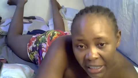 sassy_bella online show from 12.05.25