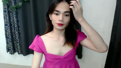 Snapshot of sassy_keath chatting on 10.24.25 Keath online show from 10.24.25