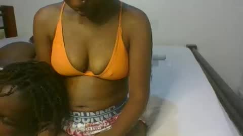 sassybrown25 online show from 01.15.26