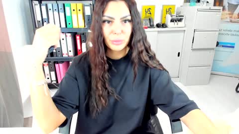 sassytiff online show from 09.21.25