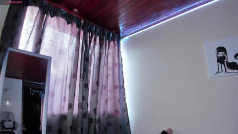 Snapshot of satanbabee_ chatting on 01.25.25    im expecting 300 thumbs up on my altar online show from 01.25.25