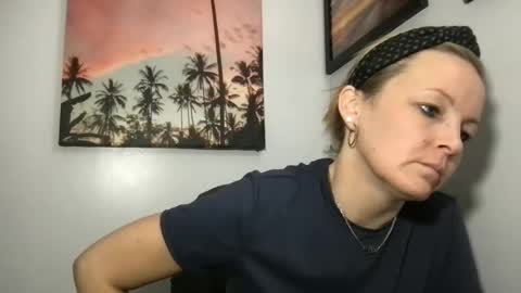 sativaxxx88 online show from 02.17.26