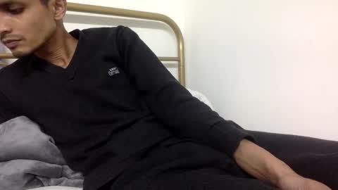 Snapshot of satrcam chatting on 11.18.25 dnik online show from 11.18.25