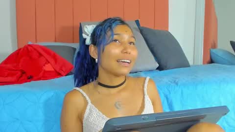 Snapshot of satsu_u chatting on 09.19.25 SATSU u online show from 09.19.25