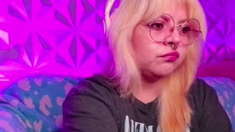 Gina George online show from 10.19.25