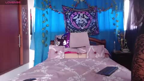 Zaren online show from 01.07.25