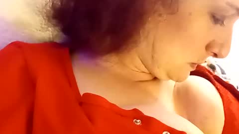 SnowBunny online show from 02.13.25