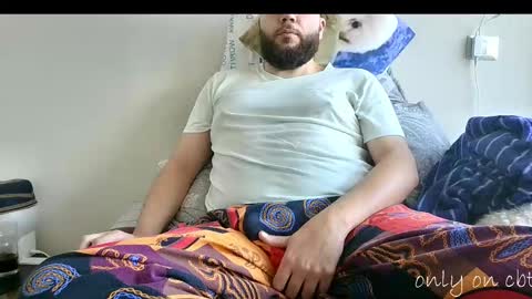 Snapshot of saucybonjo chatting on 02.17.25 Ben online show from 02.17.25