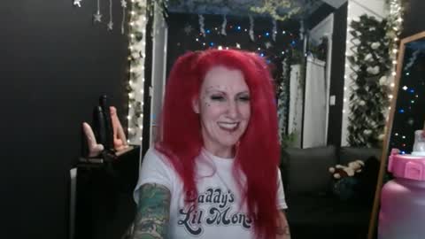 Snapshot of saucysky chatting on 01.24.25 SaucySky online show from 01.24.25