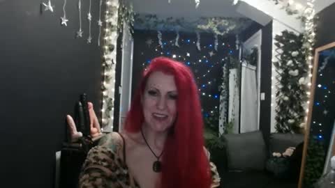 Snapshot of saucysky chatting on 01.26.25 SaucySky online show from 01.26.25
