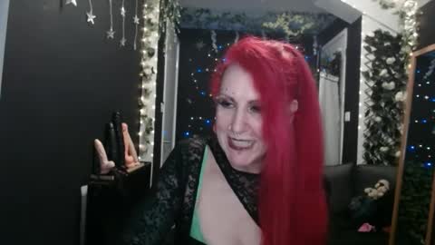 Snapshot of saucysky chatting on 01.31.25 SaucySky online show from 01.31.25