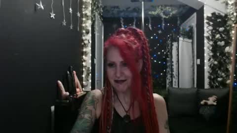 Snapshot of saucysky chatting on 02.19.25 SaucySky online show from 02.19.25