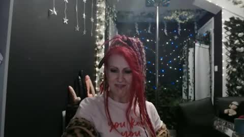 Snapshot of saucysky chatting on 03.02.25 SaucySky online show from 03.02.25