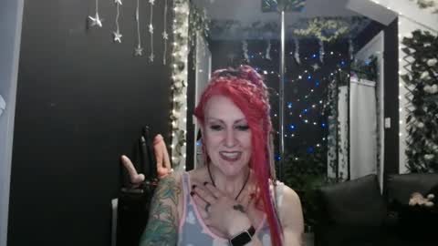 Snapshot of saucysky chatting on 03.03.25 SaucySky online show from 03.03.25
