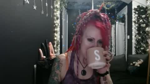 Snapshot of saucysky chatting on 03.12.25 SaucySky online show from 03.12.25