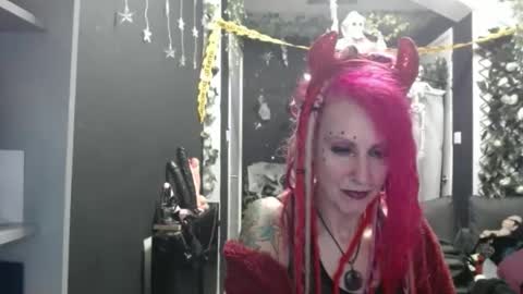 SaucySky online show from 10.25.25