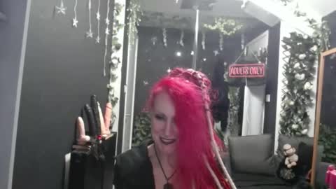 SaucySky online show from 02.22.26