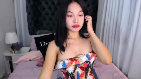 saucystaceyx online show from 03.11.25