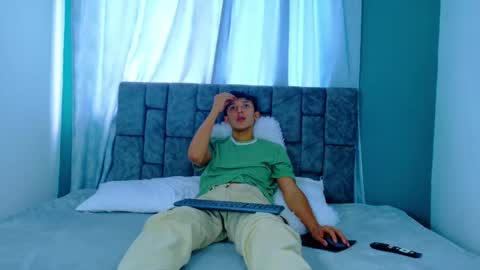 Snapshot of saul_bigboy chatting on 10.20.25 SAUL online show from 10.20.25