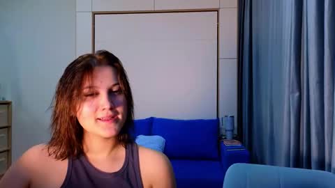 Snapshot of sav_anna chatting on 10.10.25 LUNA and ANNA    online show from 10.10.25