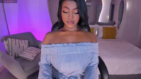 S a v a n n a h  online show from 12.14.25