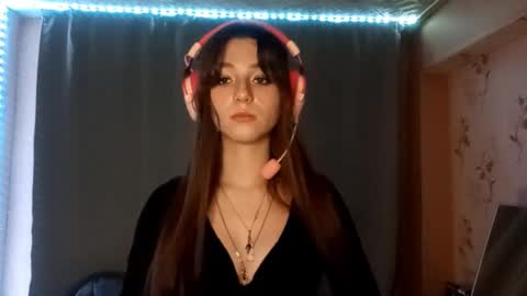 Sophie online show from 10.10.25