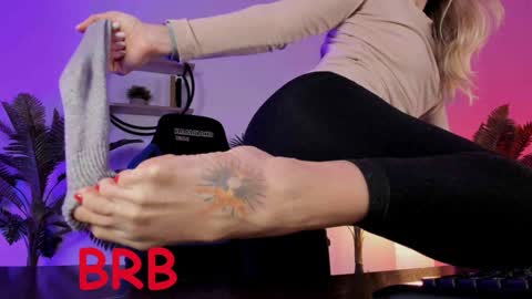 save the qween online show from 01.24.25
