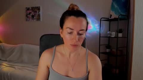 save the qween online show from 11.20.25