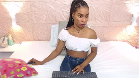 savory_pussy18 online show from 02.27.25