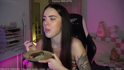 Naomi online show from 11.23.25