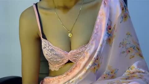 Snapshot of saxee_love chatting on 12.12.24 saxee online show from 12.12.24